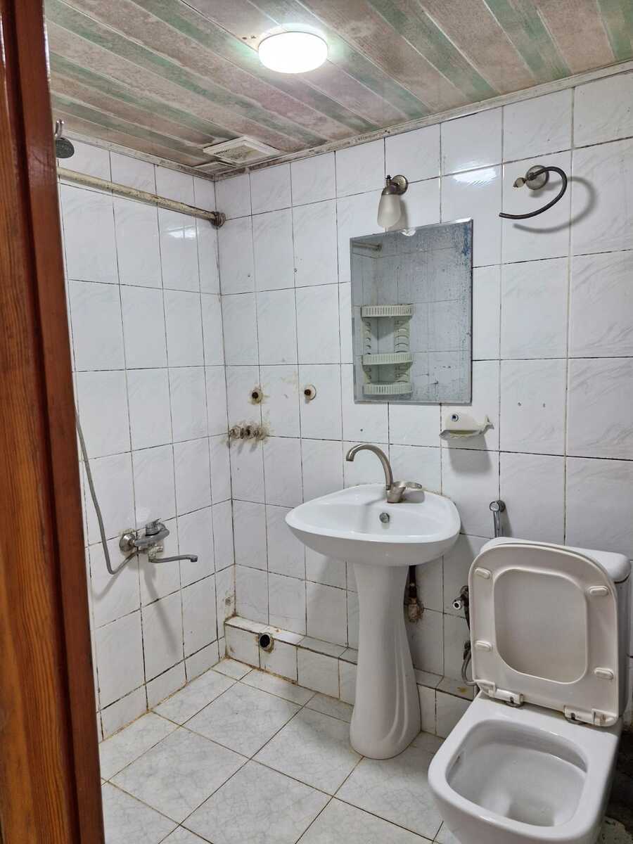 Satılır 2 otaqlı köhnə tikili 45 m² — Mənzil, Bakı (12)