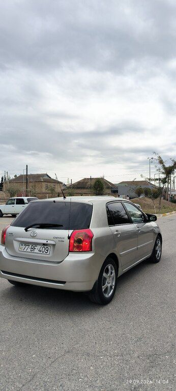 Toyota Corolla, 1.4 L, 2004 il, 298 000 km 77-BF-409 — Avtomobillər, Şirvan (10)