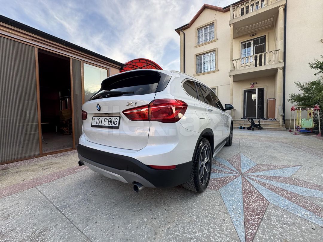 2016 BMW X1, 2.0 L, 2016, 199,000 km — Avtomobillər, Bakı (6)
