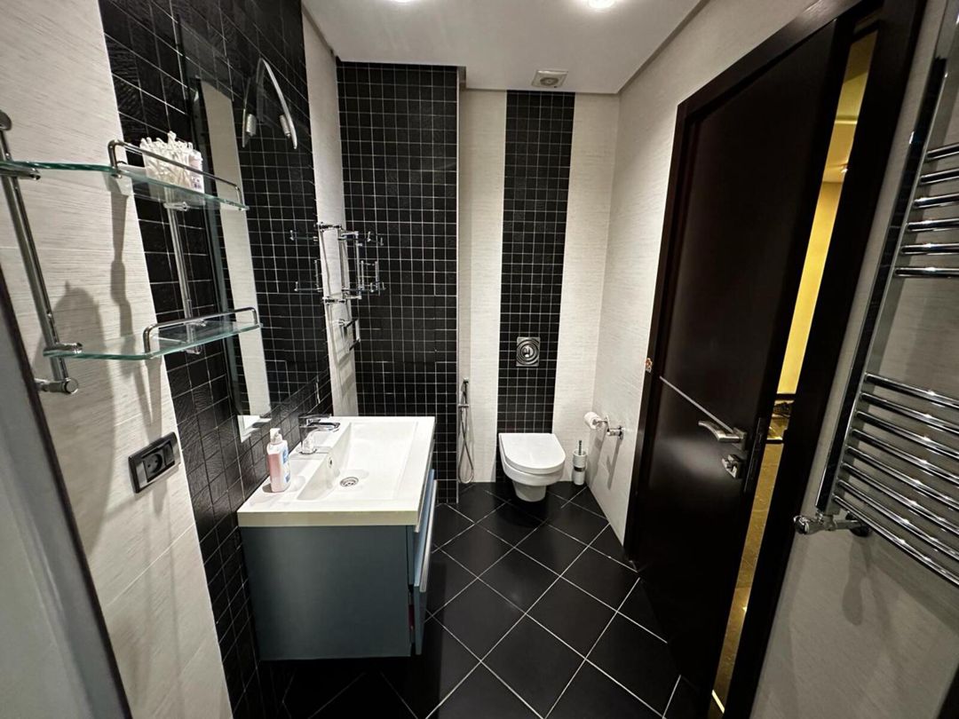 İcarəyə verilir 4 otaqlı yeni tikili 190 m² — Mənzil, Bakı (12)