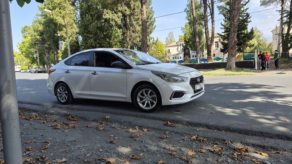 Hyundai Accent, 1.6 L, 2019 il, 180 000 km — Avtomobillər, Bakı (7)