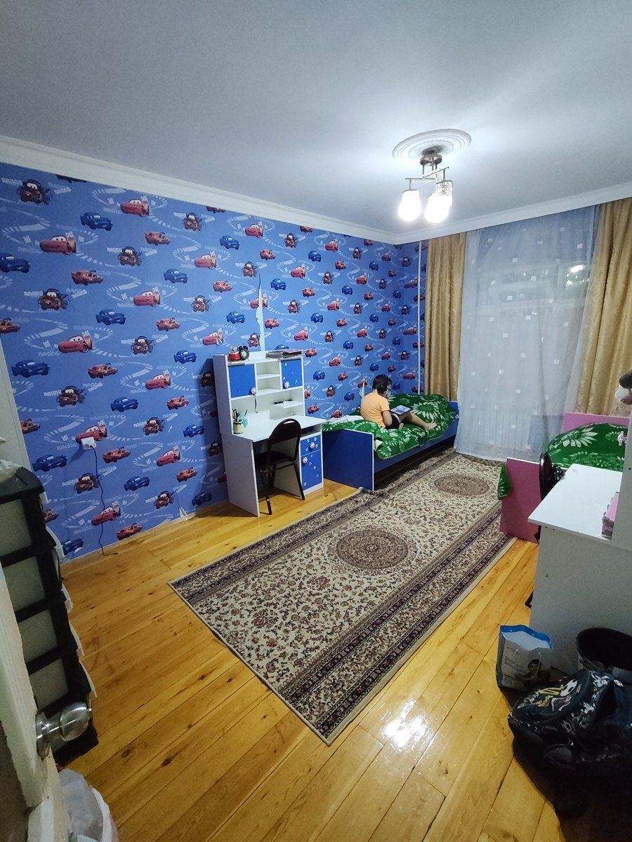 Satılır 3 otaqlı köhnə tikili 98 m² — Mənzil, Bakı (2)