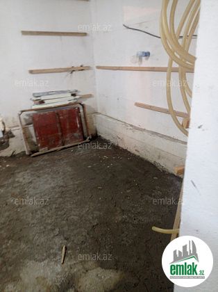İcarəyə verilir 2 otaqlı 30 m² köhnə tikili Heydər Əliyev Mərkəzi — Mənzil (4)