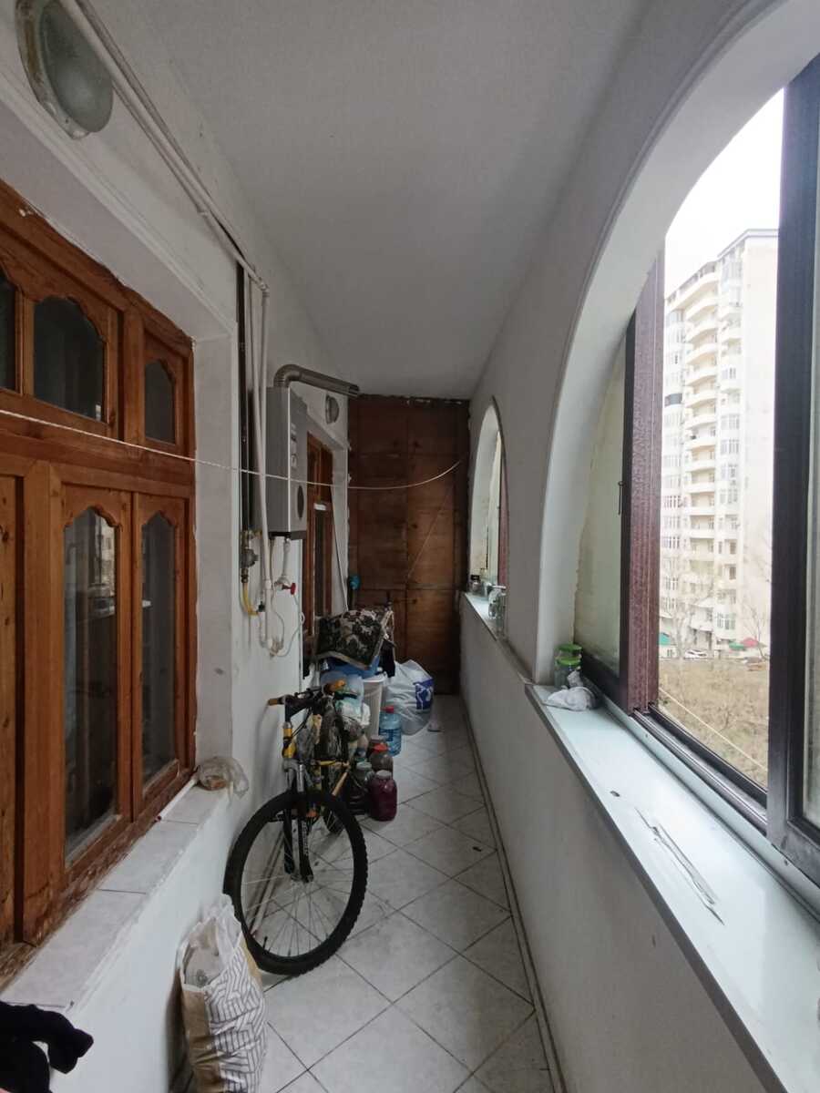 Satılır 4 otaqlı köhnə tikili 110 m² — Mənzil, Bakı (10)