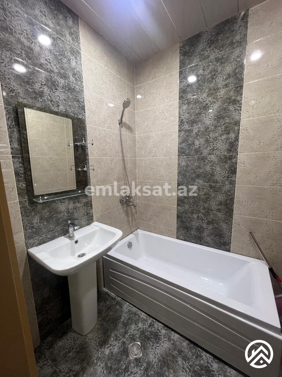 Kirayə (aylıq) 2 otaq yeni tikili 90 m², Bayıl — Mənzil, Bakı (11)