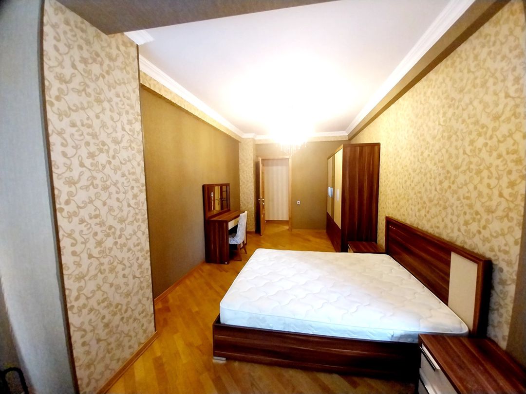 Satılır 3 otaqlı yeni tikili 140 m² — Mənzil, Bakı (11)