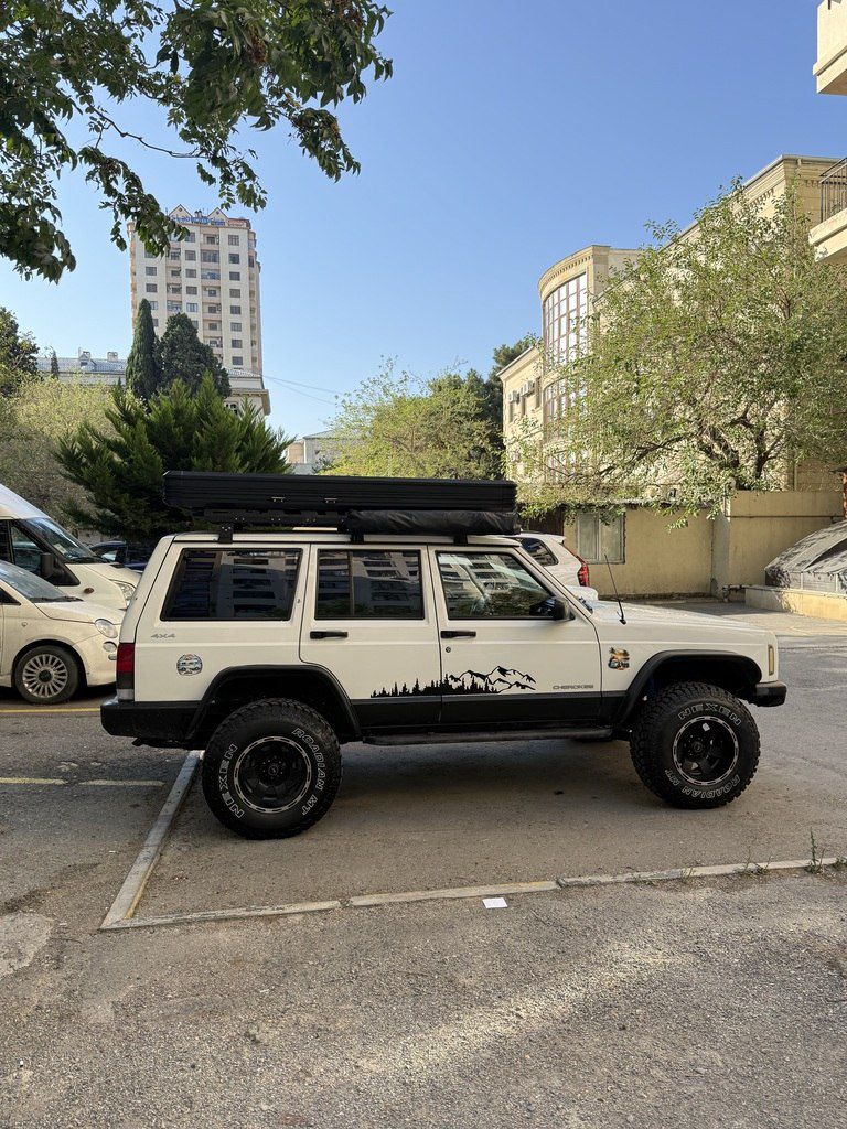 Jeep Cherokee, 4.0 L, 2000 il, 235 000 km 77-TH-013 — Avtomobillər, Bakı (2)