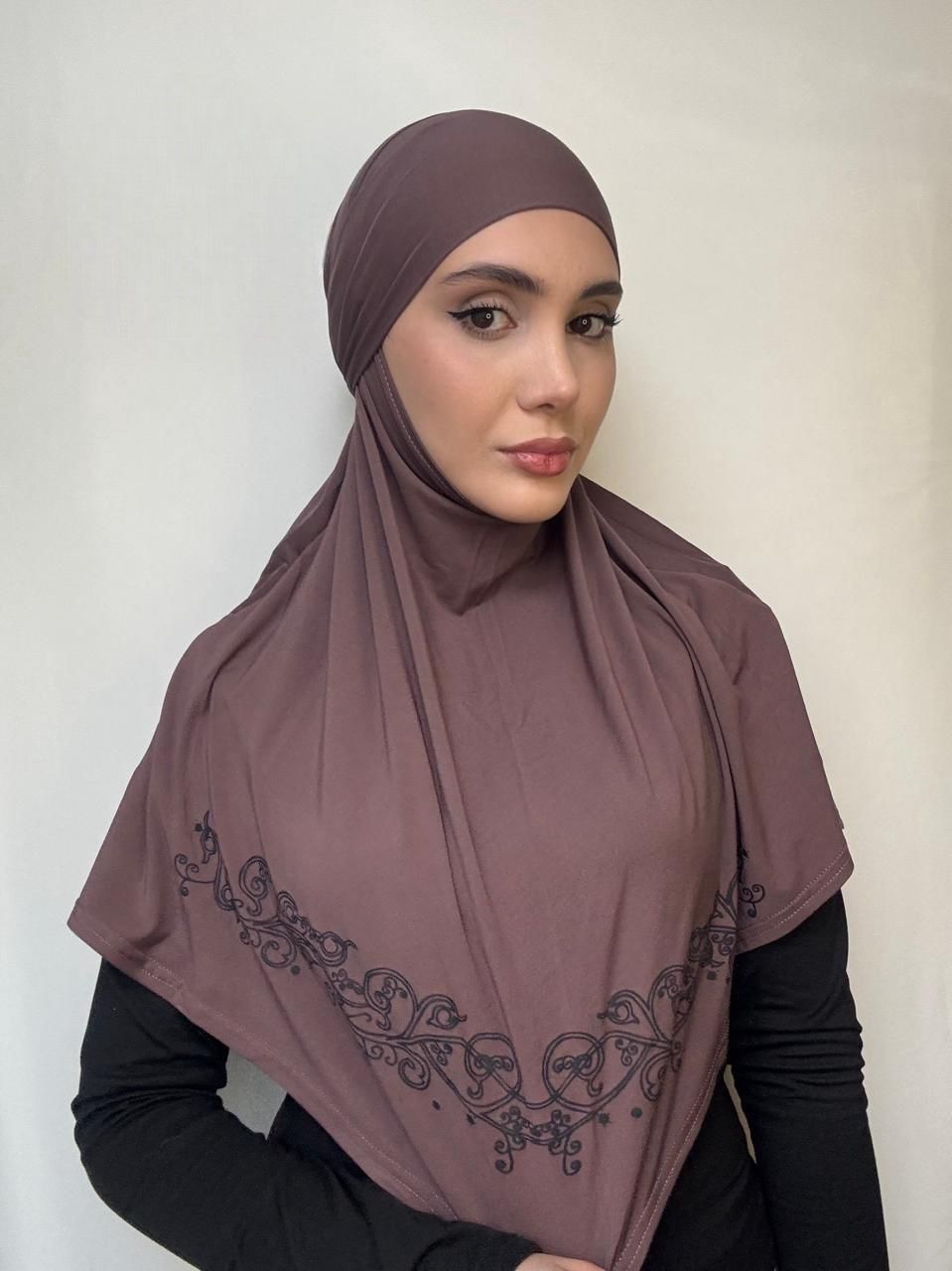 Hicab Ümmü-Gülsüm_0009, bənövşəyi — Mallar, Bakı