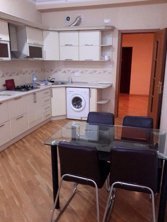 Satılır 2 otaqlı yeni tikili 100 m² — Mənzil, Bakı (3)