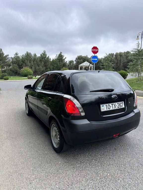 Kia Rio, 1.5 L, 2009 il, 240 000 km 10-TX-267 — Avtomobillər, Bakı (6)