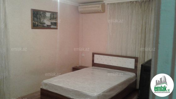İcarəyə verilir 1 otaqlı 30 m² köhnə tikili Space TV — Mənzil (2)