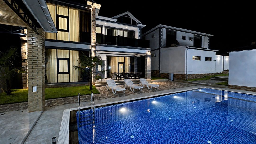 İcarəyə verilir 6 otaqlı həyət evi/bağ evi 308 m² — Ev, villa, Qəbələ (2)