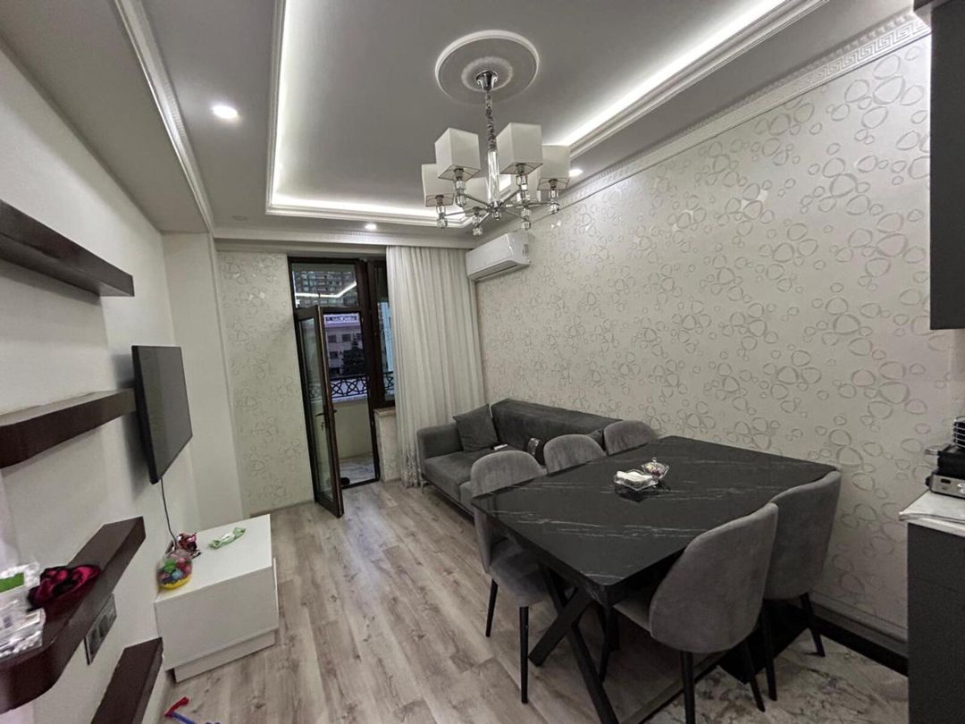 Satılır 2 otaqlı yeni tikili 43 m² — Mənzil, Bakı