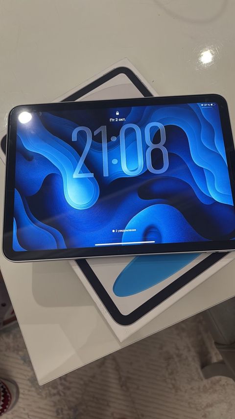 iPad A16 — 128 GB Rəng: Silver Pil: 99% Çox az istifadə olunub — Bakı
