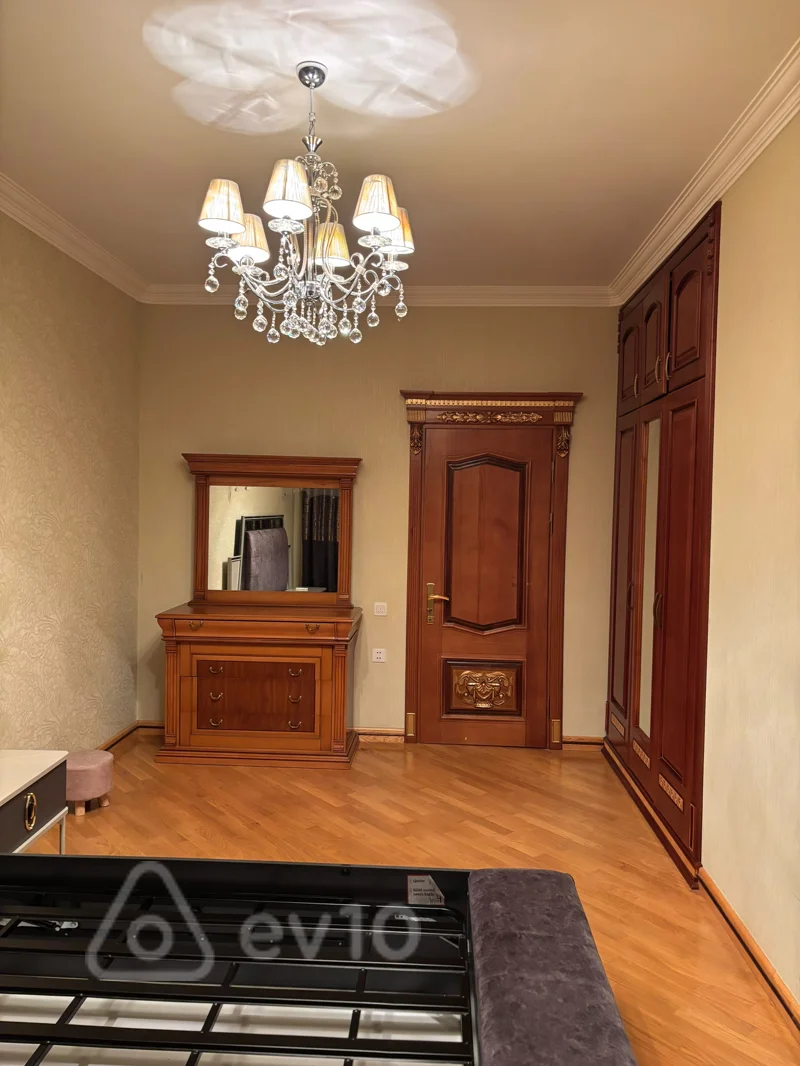 3 otaqlı mənzil, 120 m², svetlana memmedova kucesi — kirayə — Mənzil, Bakı (6)
