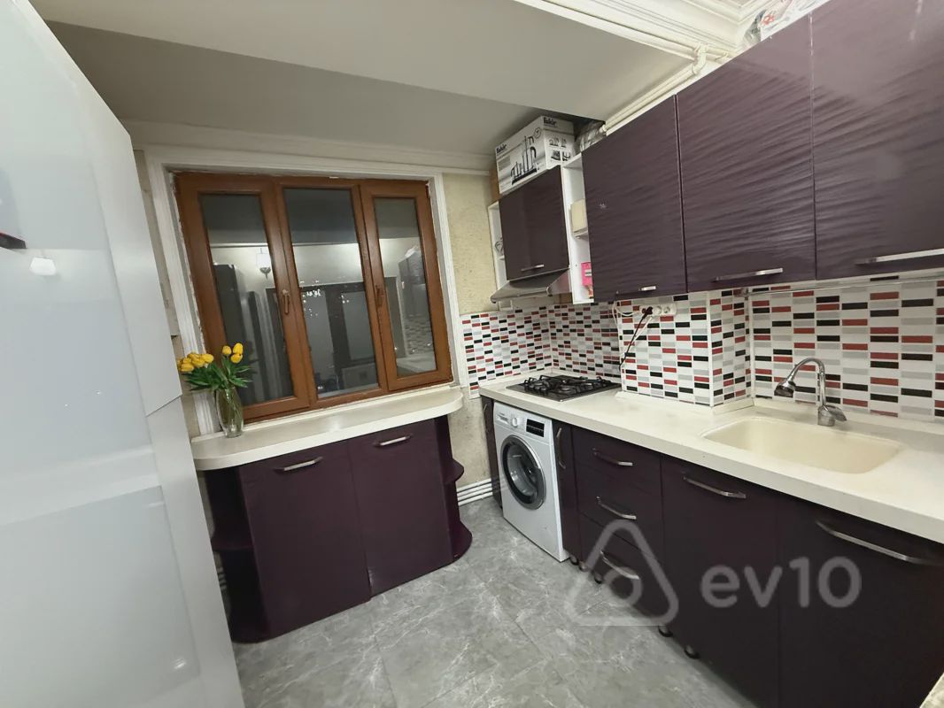 For sale: 3-room apartment (old building), 65 m² — Mənzil, Bakı (5)