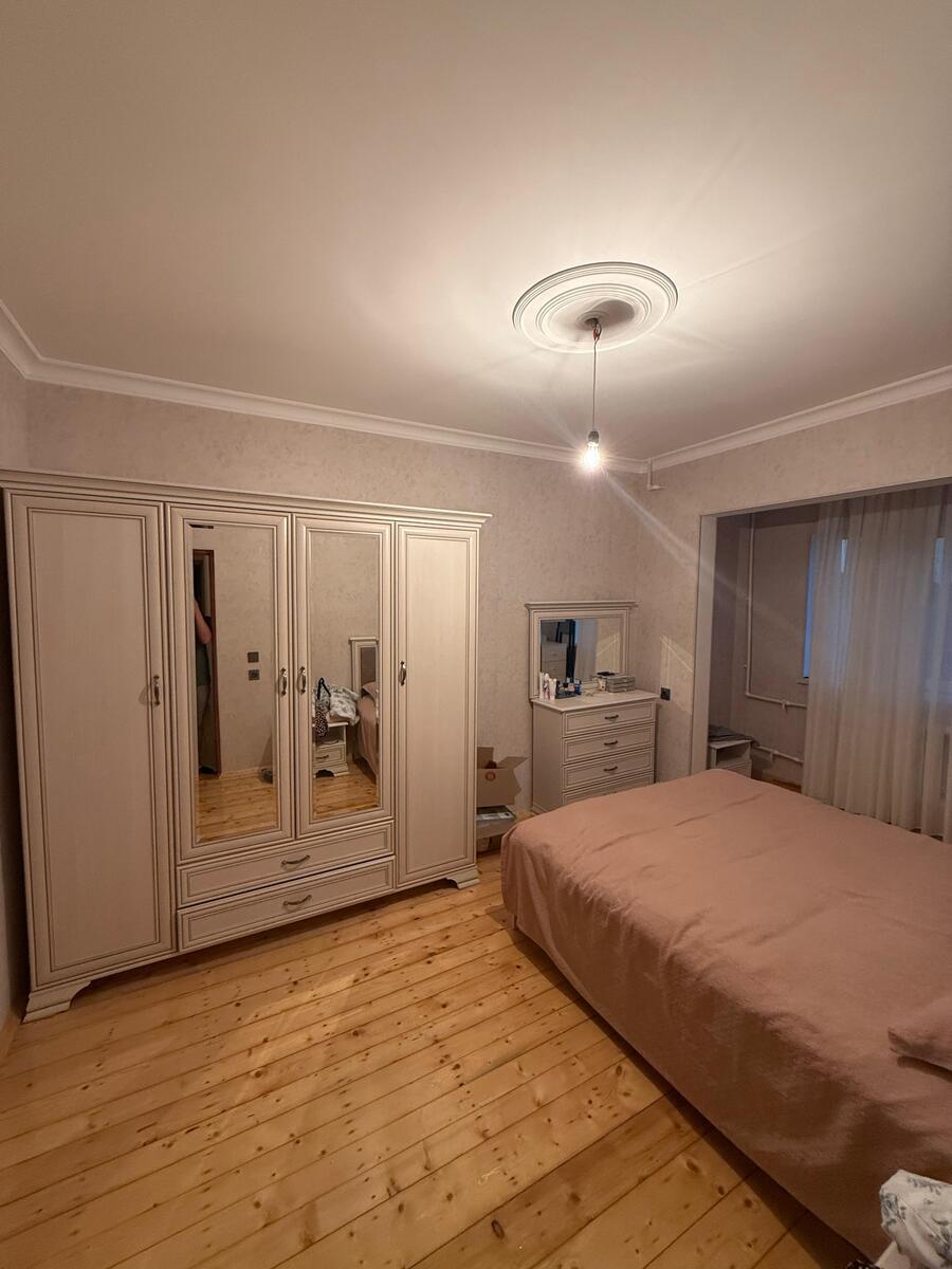Satılır 5 otaqlı köhnə tikili 120 m² — Mənzil, Bakı (11)