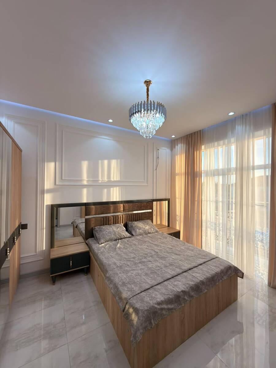 Satılır 4 otaqlı həyət evi/bağ evi 240 m² — Ev, villa, Bakı (12)
