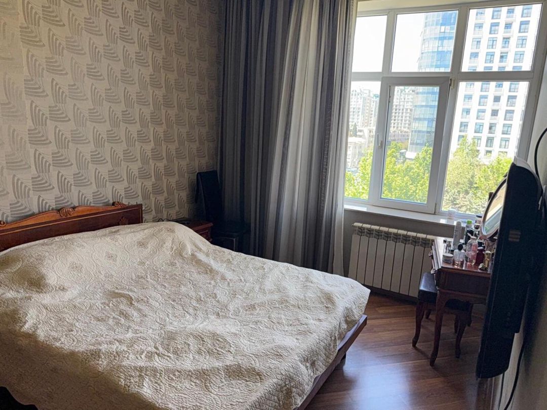 Satılır 3 otaqlı köhnə tikili 90 m² — Mənzil, Bakı (5)