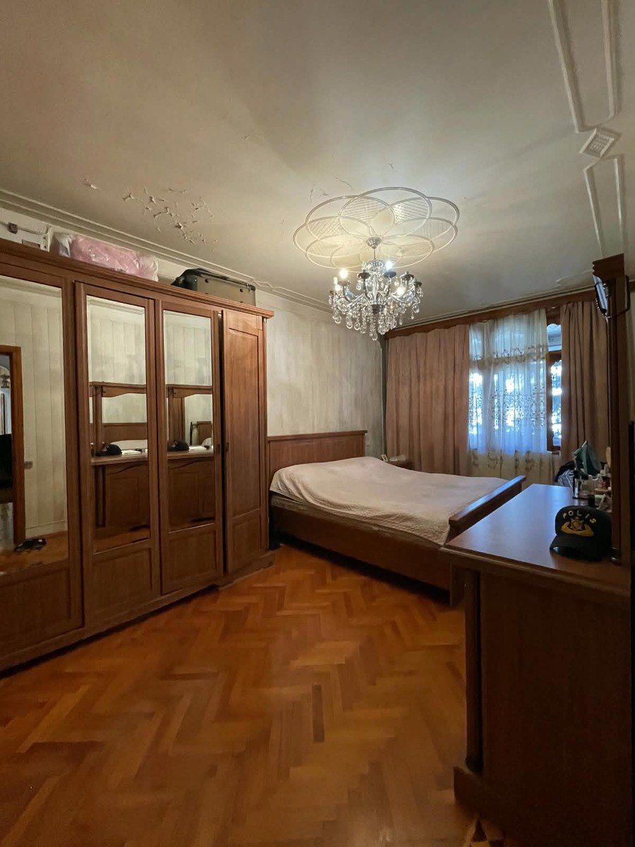 Satılır 4 otaqlı köhnə tikili 111 m² — Mənzil, Bakı (7)