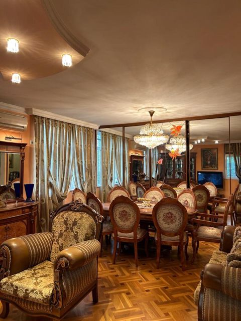 Satılır 3 otaqlı köhnə tikili 90 m² — Bakı