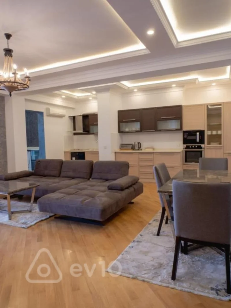 3 otaqlı mənzil, 135 m², Senan Kerimov — Mənzil, Bakı (2)