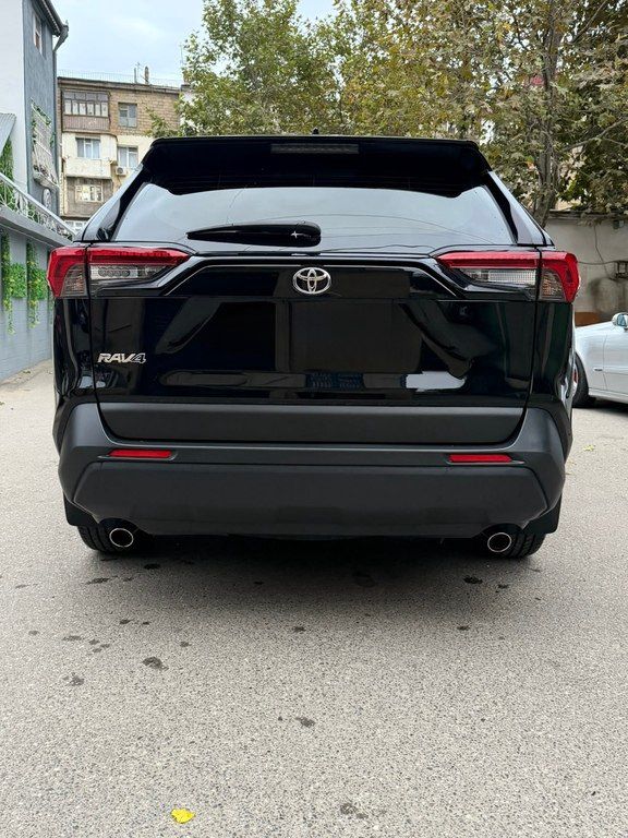 Toyota RAV4, 2.5 L, 2022 il, 69 700 km — Avtomobillər, Bakı (2)