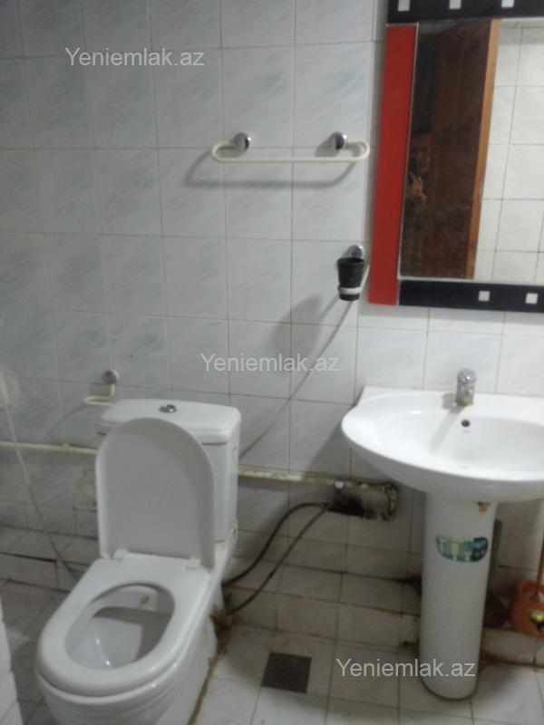 Kirayə 3 otaqlı Bina evi menzil (Köhnə tikili), 65 m², Nizami rayonu — Mənzil, Bakı (12)
