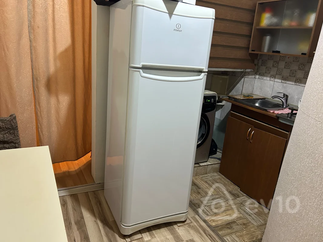 1 otaqlı həyət evi, 30 m², 28 May — kirayə — Ev, villa, Bakı (7)