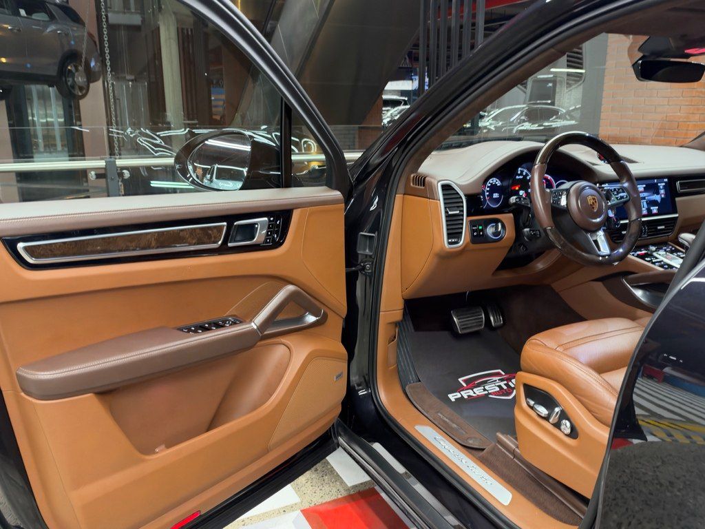 Porsche Cayenne Turbo, 4.0 L, 2020 il, 88 000 km — Avtomobillər, Bakı (7)