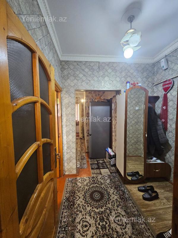 Satılır 2 otaqlı Bina evi menzil (Köhnə tikili), 55 m², 10-cu mikrorayon — Mənzil, Sumqayıt (4)