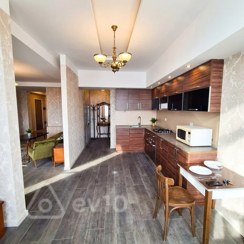 2 otaqlı mənzil, 100 m², Elşən Süleymanov küçəsi — kirayə — Mənzil, Bakı (5)