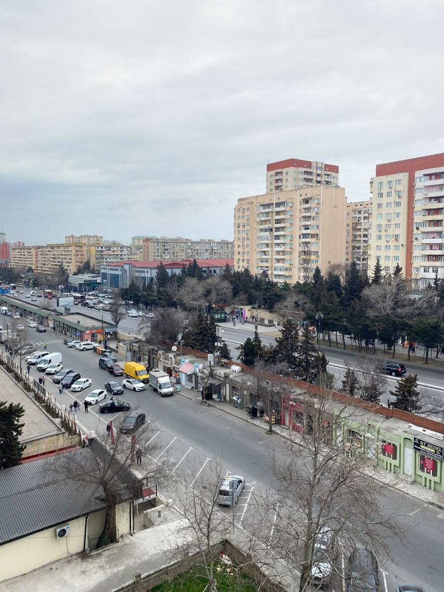 Satılır 2 otaqlı köhnə tikili 58 m² — Mənzil, Bakı (5)