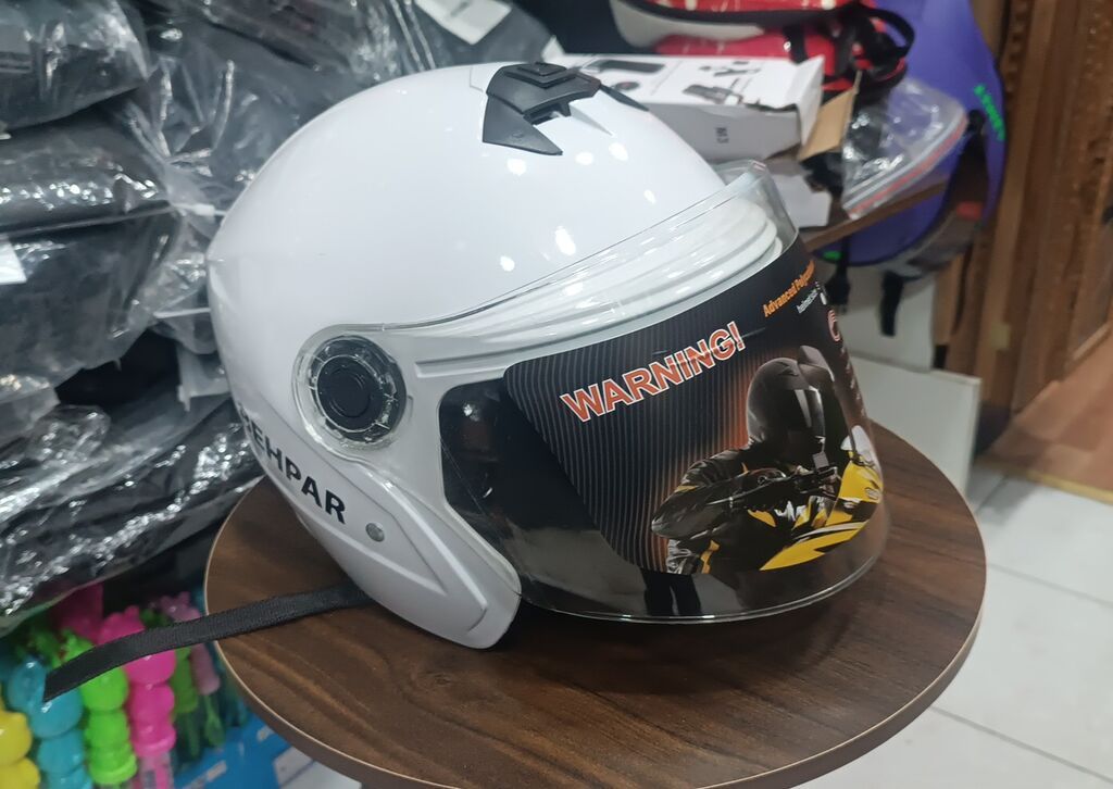Açıq vizorlu motosiklet dəbilqəsi 1-ci şəkildəki ağ rəng kaska 30-azn — Motosiklet geyimi, Bakı (3)