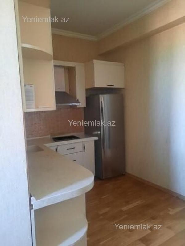 Satılır 3 otaqlı Bina evi menzil (Yeni tikili), 72.2 m², 10-cu mikrorayon — Mənzil, Sumqayıt (10)