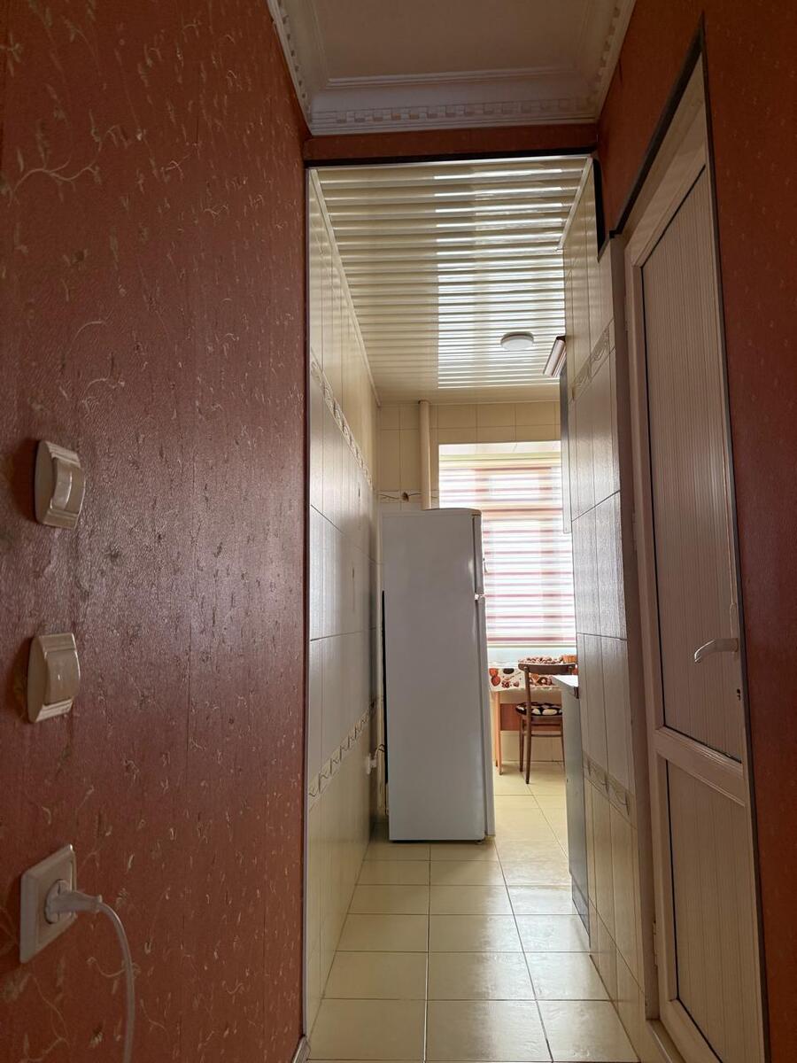 Satılır 4 otaqlı köhnə tikili 100 m² — Mənzil, Bakı (12)