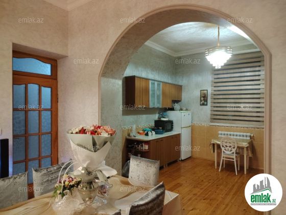 Satılır 6 otaqlı 300 m² həyət evi Sulutəpə — Ev, villa (8)