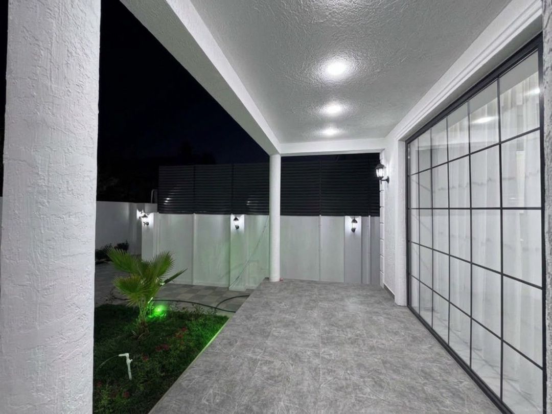 Satılır 4 otaqlı həyət evi/bağ evi 198 m² — Ev, villa, Bakı (11)