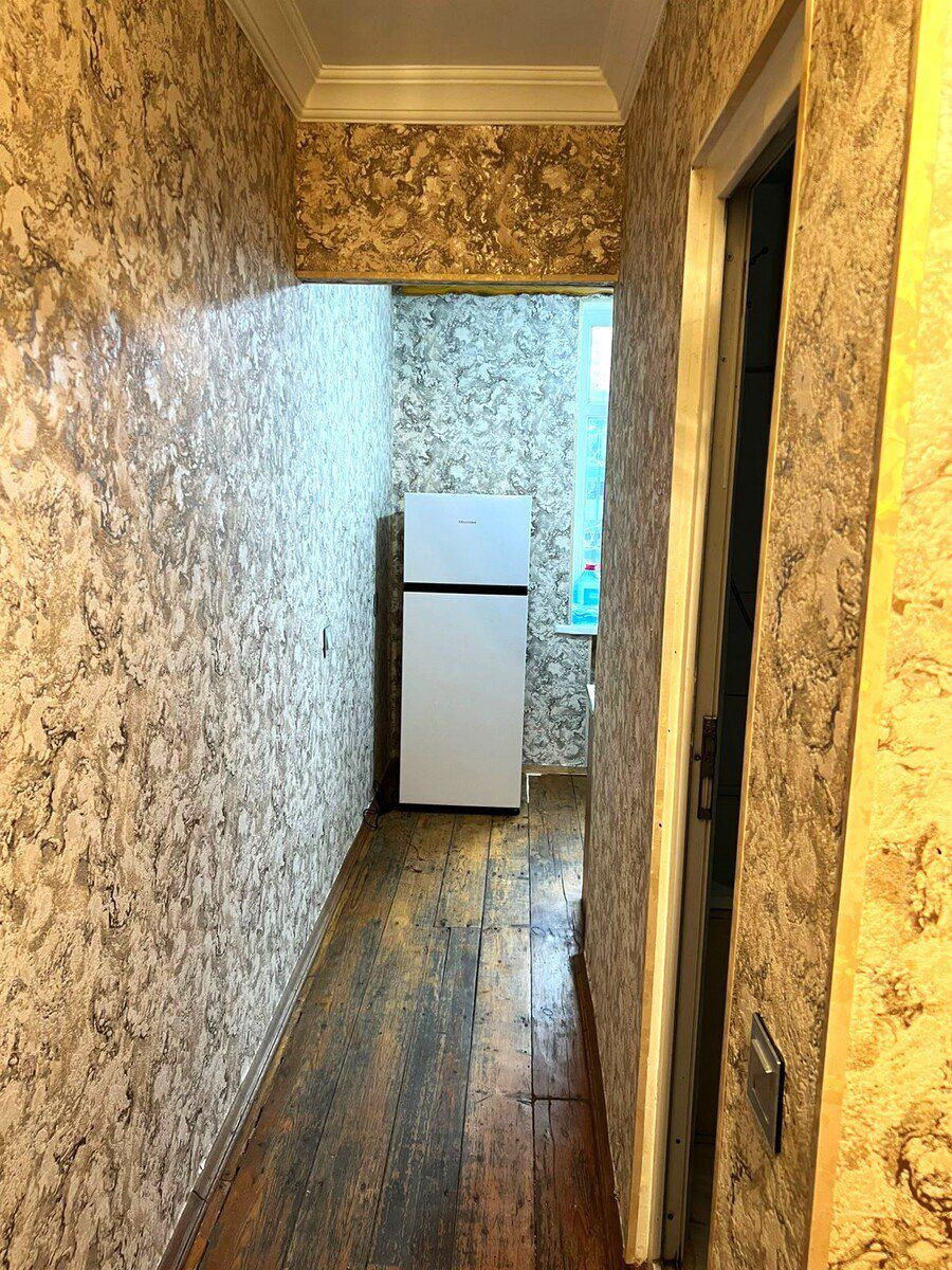 İcarəyə verilir 1 otaqlı köhnə tikili 42 m² — Mənzil, Bakı (2)