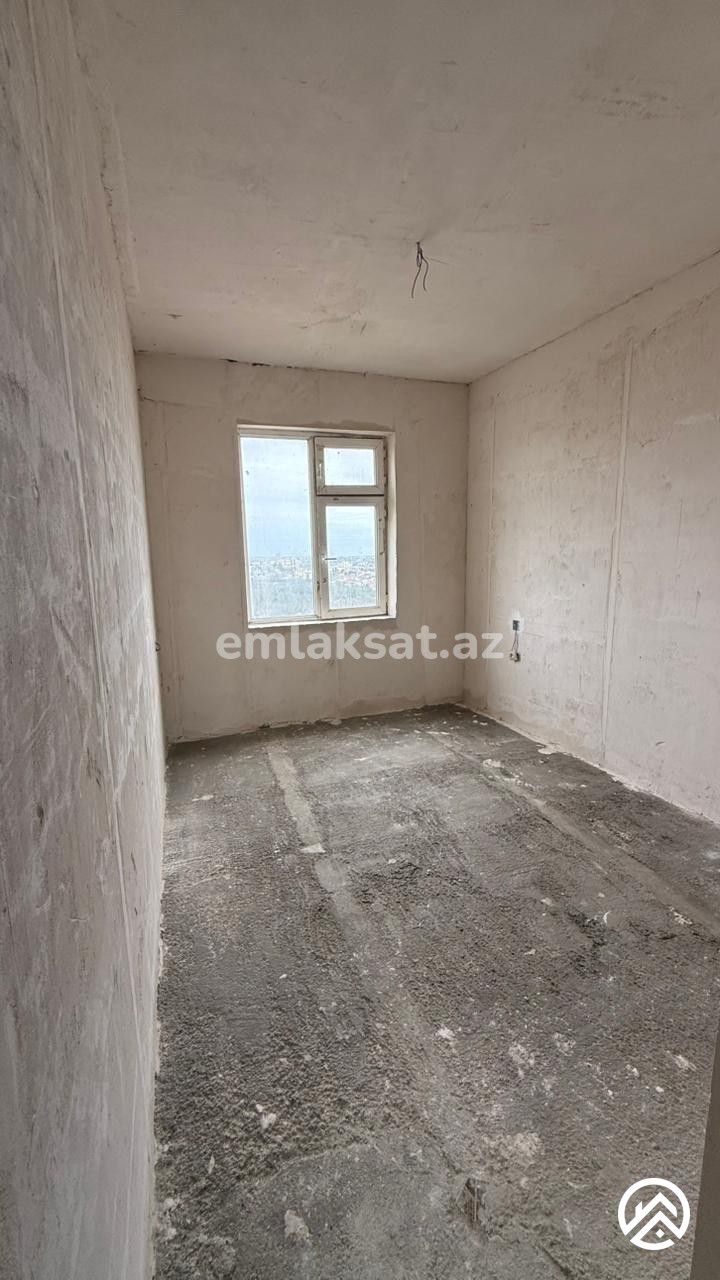 Satılır 4 otaq köhnə tikili 110 m², Xalqlar dostluğu metrosu — Mənzil, Bakı (5)