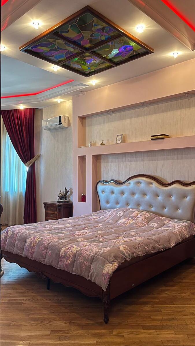 Satılır 7 otaqlı həyət evi/bağ evi 250 m² — Ev, villa, Bakı (9)