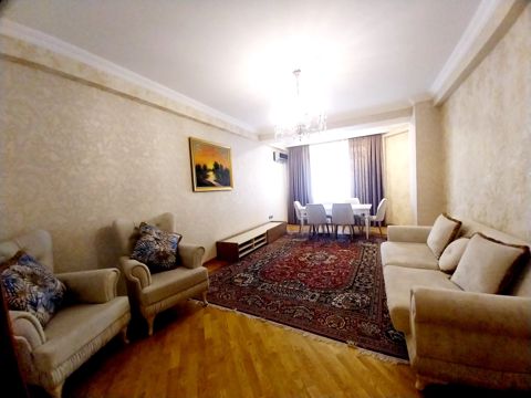 Satılır 3 otaqlı yeni tikili 140 m² — Bakı