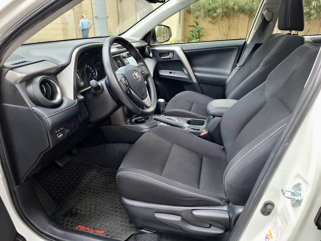 Toyota RAV4, 2.0 L, 2017 il, 39 000 km — Avtomobillər, Bakı (11)