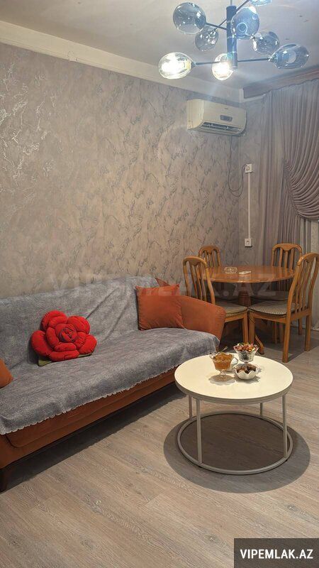 Xətai rayonunda 2 otaqlı Köhnə tikili Satılır, 65 m² — Bakı
