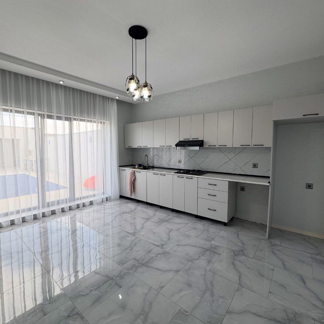 Satılır 4 otaqlı həyət evi/bağ evi 160 m² — Ev, villa, Bakı (8)