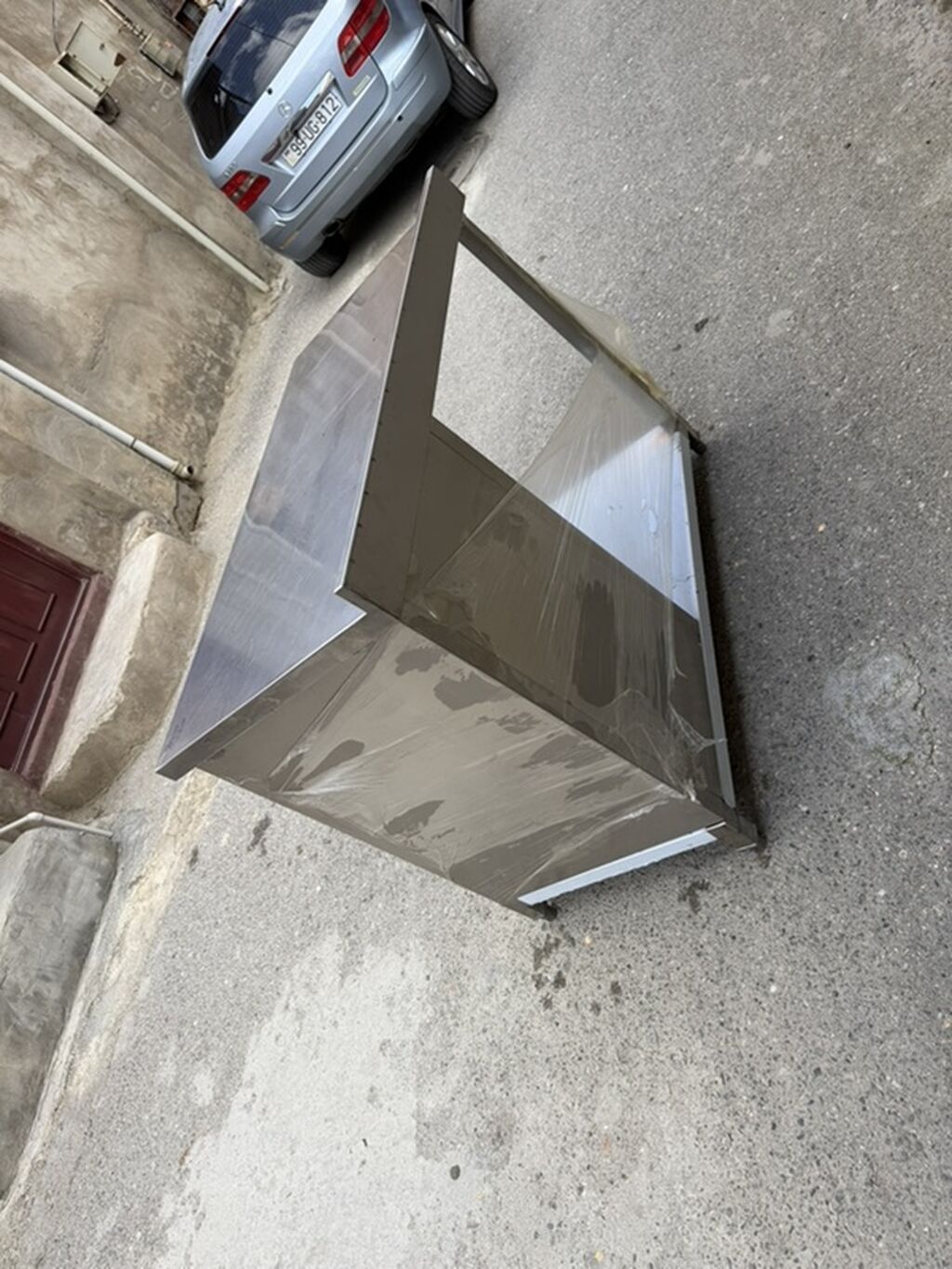 Paslanmayan poladdan istehsal olunmuş peşəkar iş masası - Material — Digər, Bakı (6)