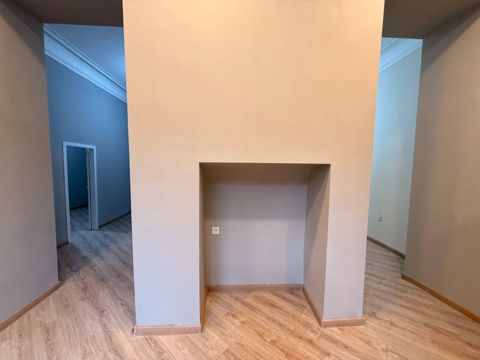 İcarəyə verilir 3 otaqlı köhnə tikili 80 m² — Bakı