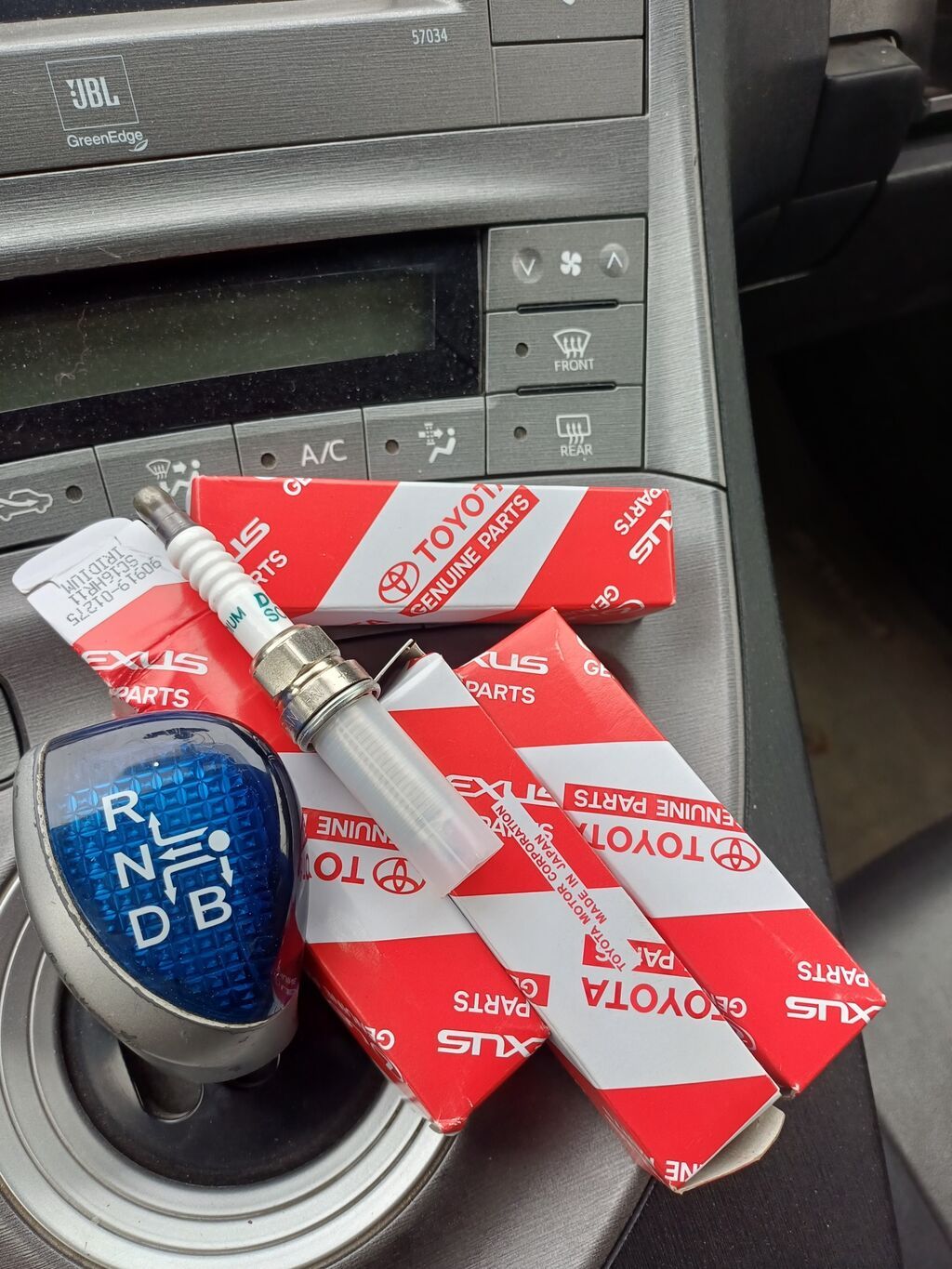 Məhsul: Toyota/Lexus orijinal alışdırma şamları (Genuine Parts) — Alışdırma sistemi, Digah (2)