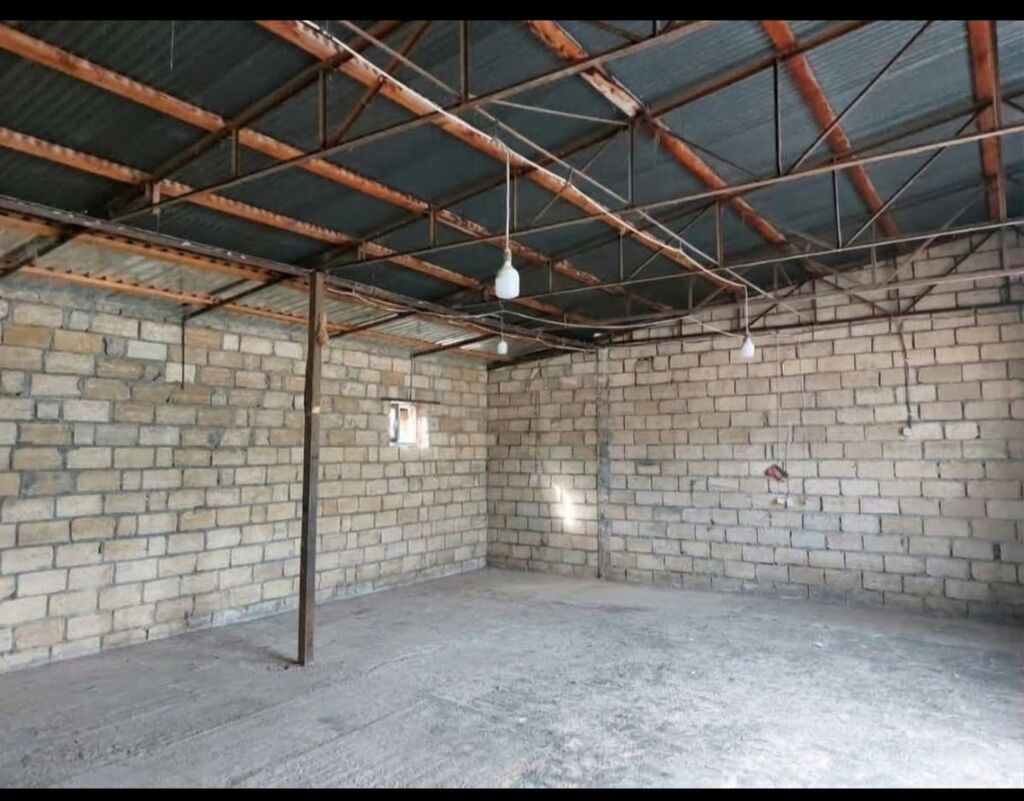 Çölyolda obyekt satilir. 100 kvadrat. Sənədləri qaydasındadır. 3 Faz — Əmlak, Şəki (2)