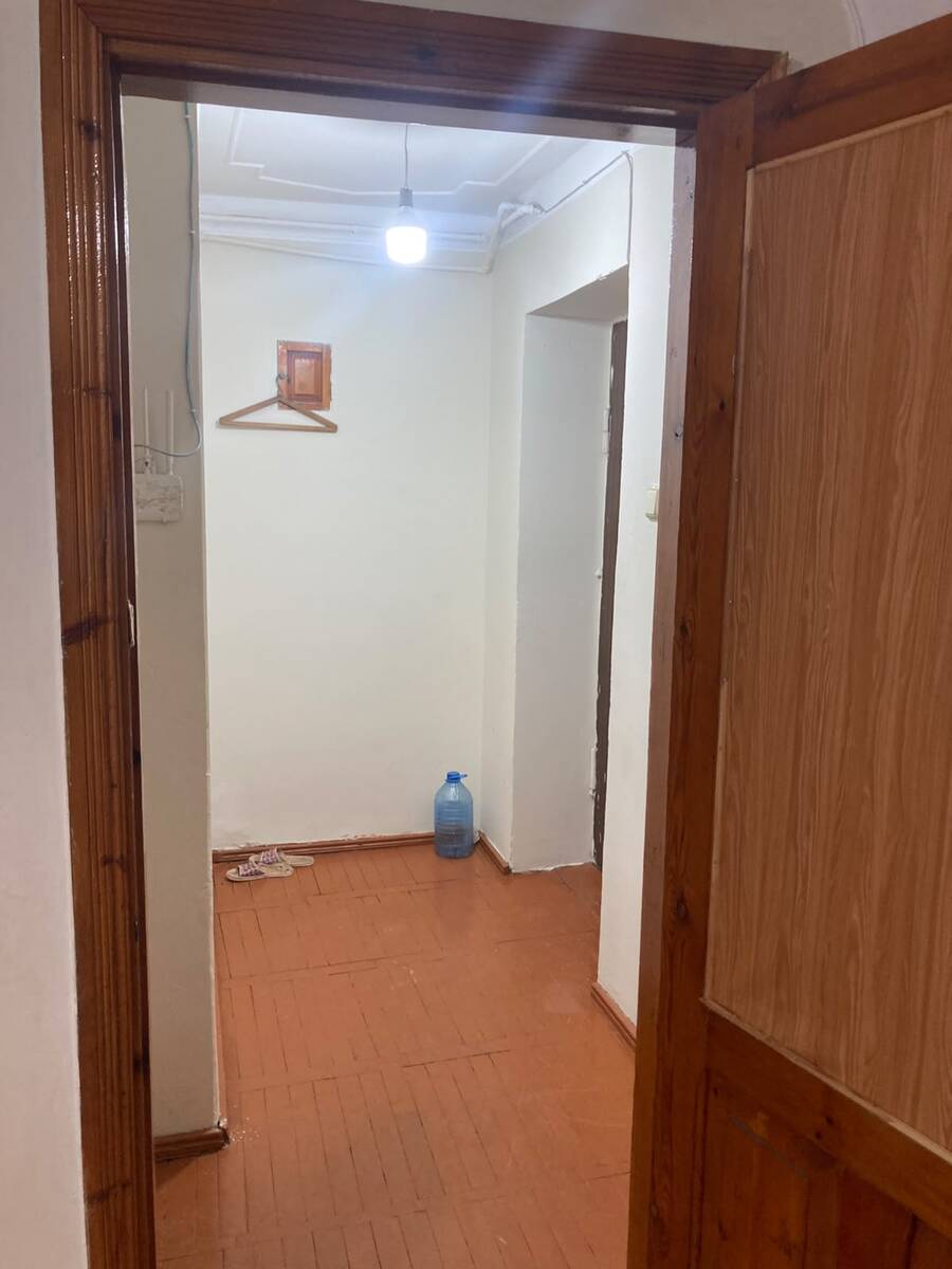 İcarəyə verilir 2 otaqlı köhnə tikili 45 m² — Mənzil, Bakı (9)
